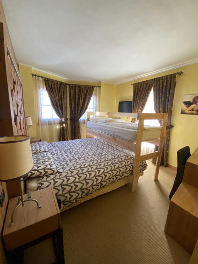 Hotel Bait De Angial Livigno Zewnętrze zdjęcie
