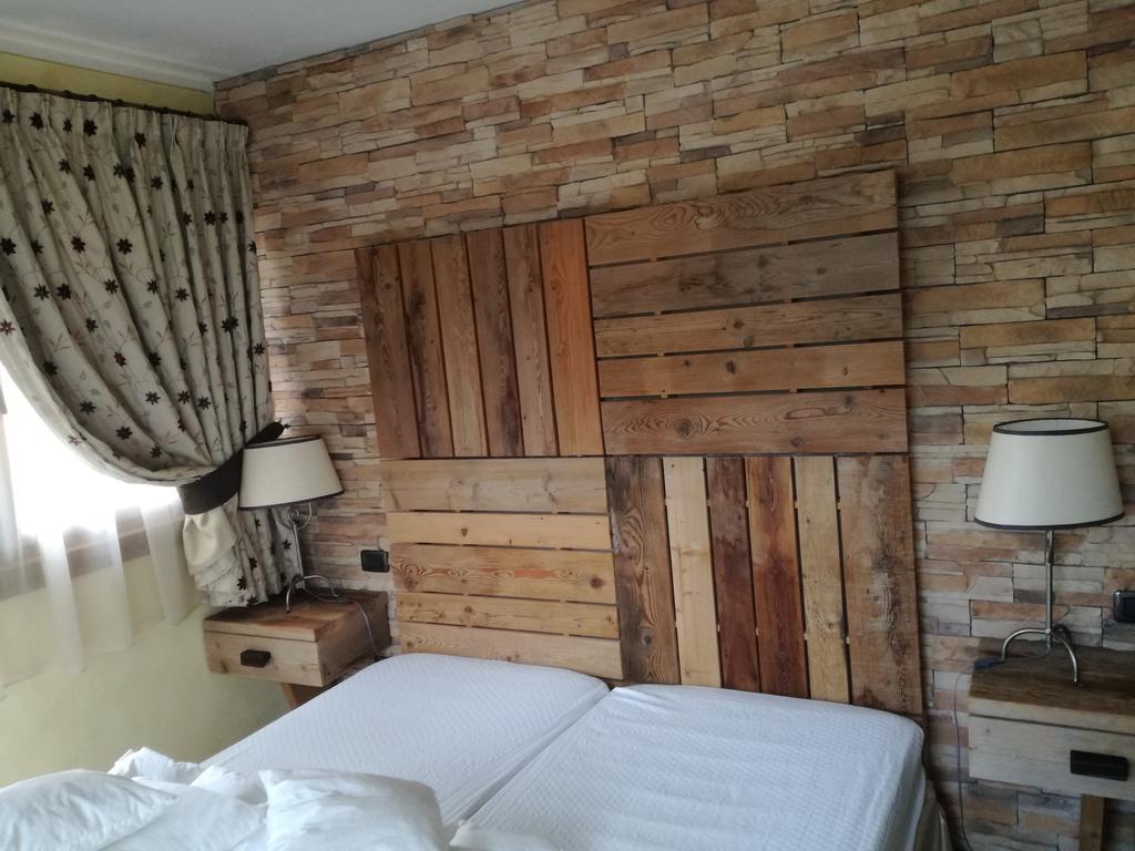 Hotel Bait De Angial Livigno Zewnętrze zdjęcie
