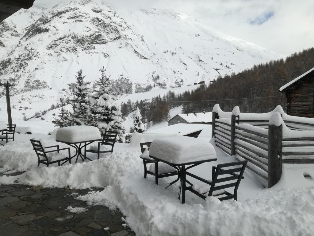 Hotel Bait De Angial Livigno Zewnętrze zdjęcie