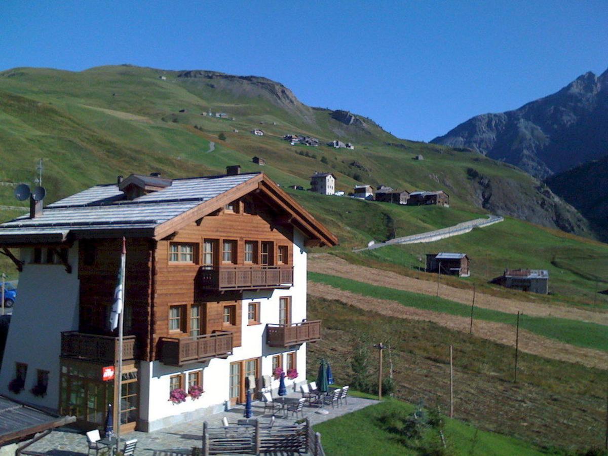 Hotel Bait De Angial Livigno Zewnętrze zdjęcie