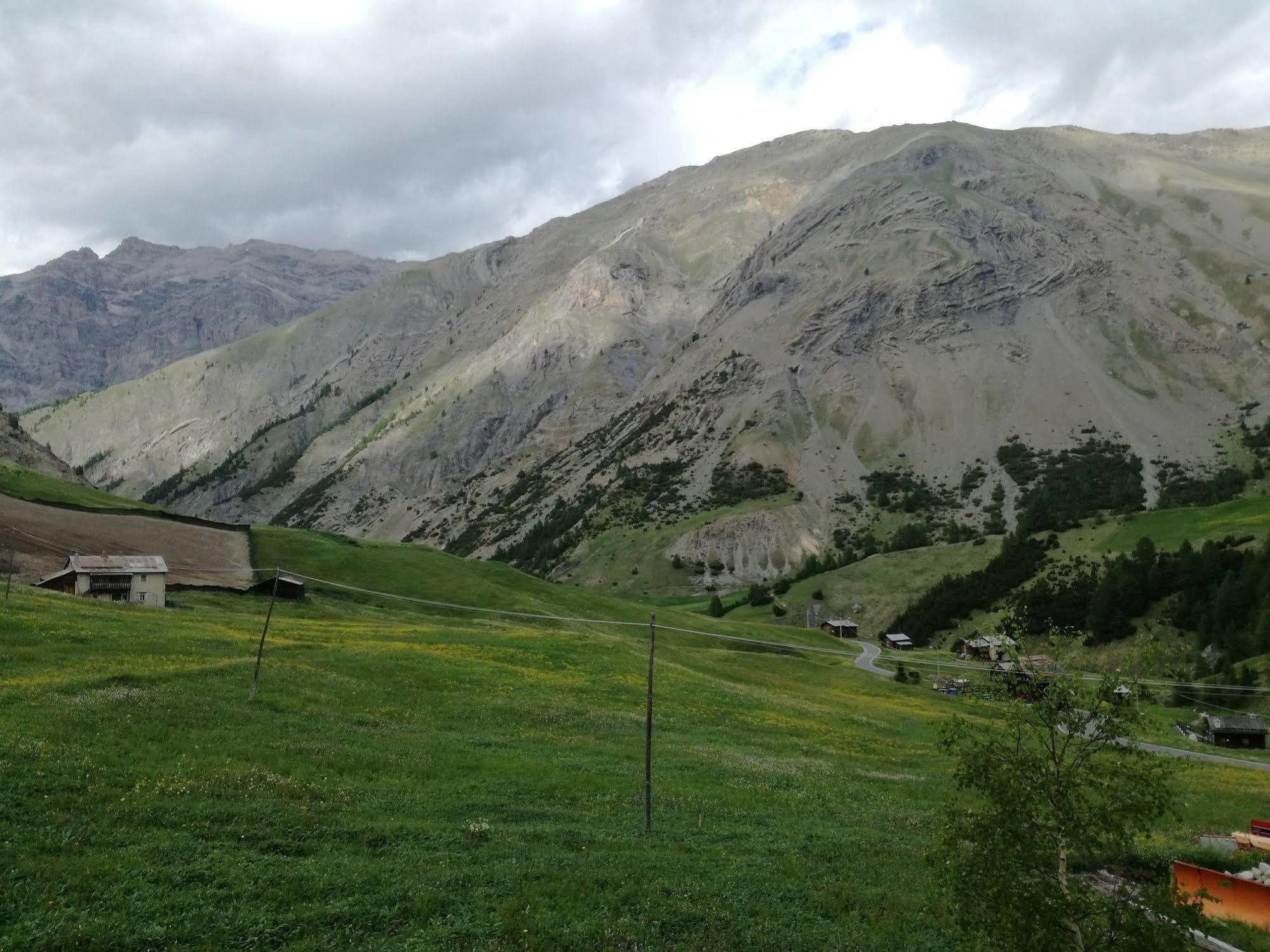Hotel Bait De Angial Livigno Zewnętrze zdjęcie