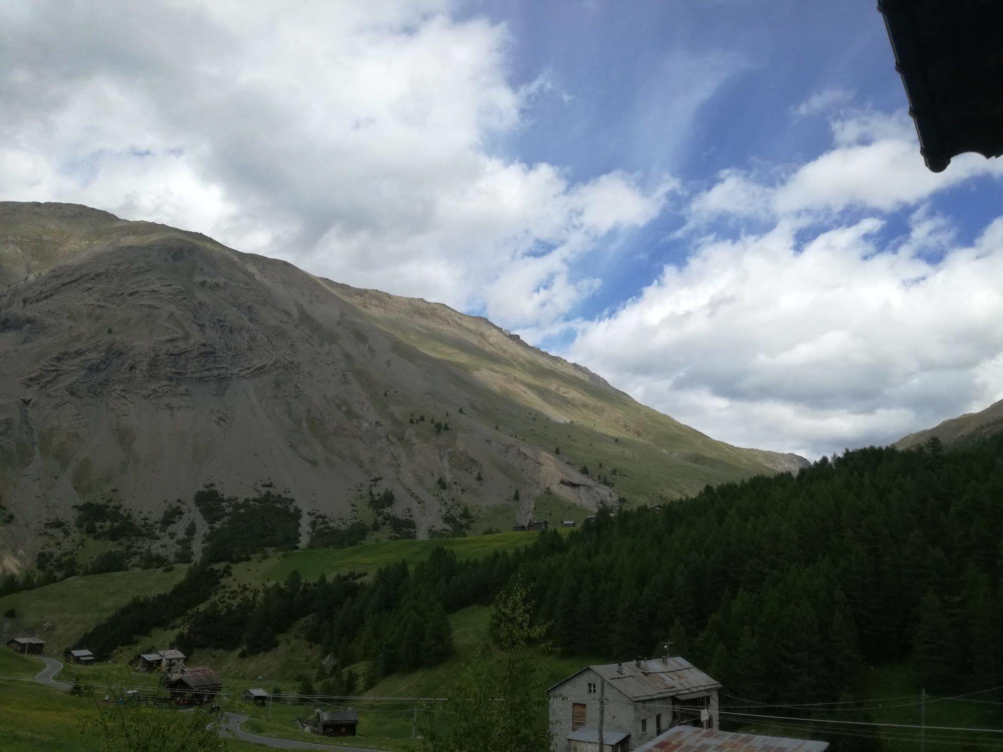 Hotel Bait De Angial Livigno Zewnętrze zdjęcie
