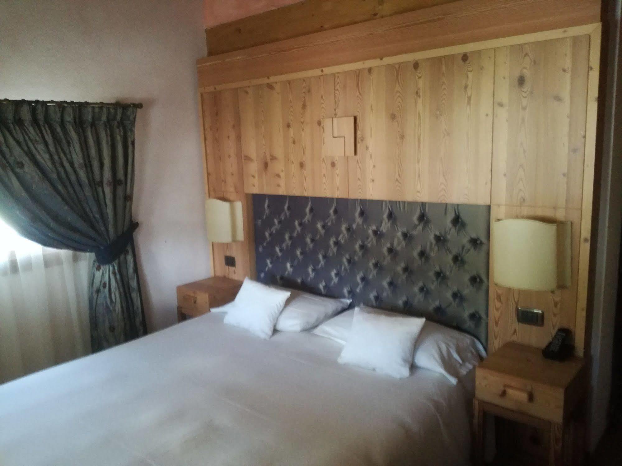 Hotel Bait De Angial Livigno Zewnętrze zdjęcie